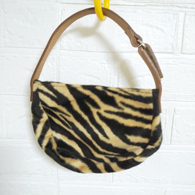 dans le sac★ゼブラ柄アクセサリーポーチbag(ミニbag付)2点★中古品 < 女性ファッション  dans le sac★ゼブラ柄アクセサリーポーチbag(ミニbag付)2点★中古品 < 女性ファッションの