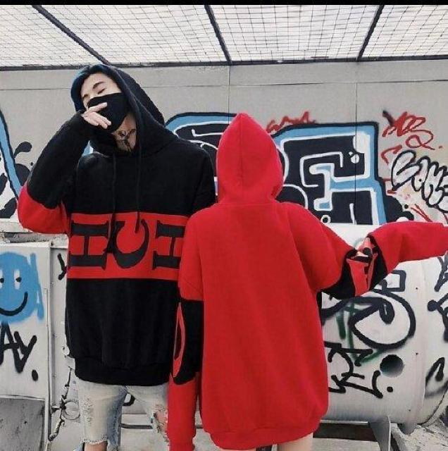サイズL 赤黒 ツートーンパーカー チェストロゴ フード付き  ユニセックス < 男性ファッション  サイズL 赤黒 ツートーンパーカー チェストロゴ フード付き  ユニセックス < 男性ファッションの