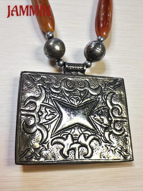 ブラスプレートネックレス アジアン 個性派 エスニック ヒッピー 衣装 アフリカン < 女性アクセサリー/時計  ブラスプレートネックレス アジアン 個性派 エスニック ヒッピー 衣装 アフリカン < 女性アクセサリー/時計の