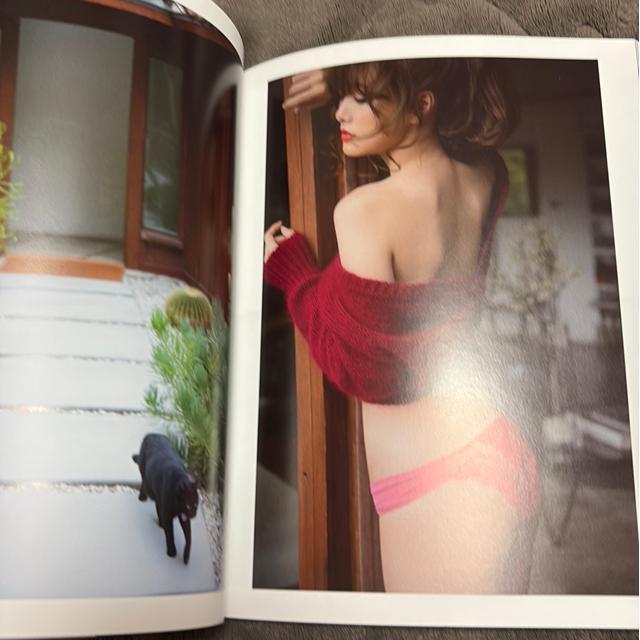 タンス整理品 書籍 送料込み 元乃木坂46 白石麻衣さん写真集 < タレントグッズ タンス整理品 書籍 送料込み 元乃木坂46 白石麻衣さん写真集 < タレントグッズの