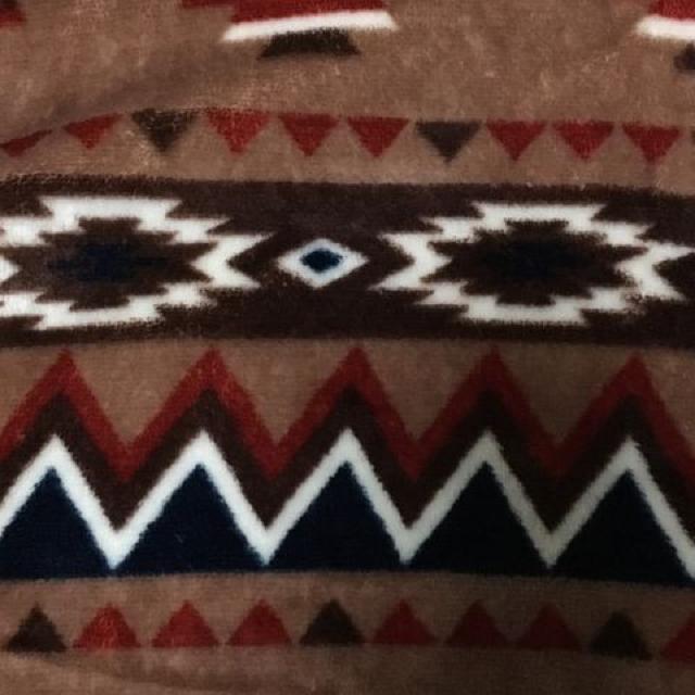 ディズニー・チップ&デールキリム柄フリースパーカー < 女性ファッション ディズニー・チップ&デールキリム柄フリースパーカー < 女性ファッションの