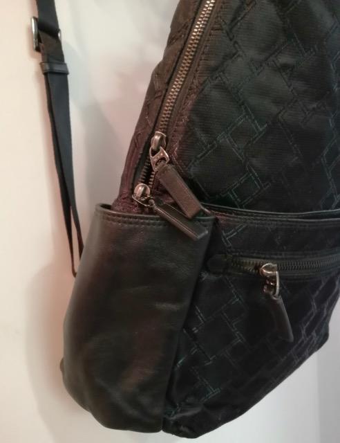 正規品★特価★新品未使用TUMIリュックトゥミ TICONナイロン本革ロゴ入収納便利高級超人気 リュックtumi < ブランド  正規品★特価★新品未使用TUMIリュックトゥミ TICONナイロン本革ロゴ入収納便利高級超人気 リュックtumi < ブランドの