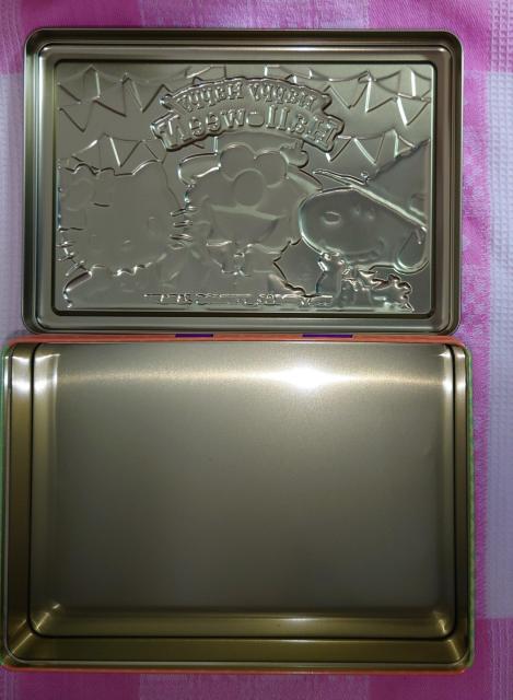 ユニバーサルスタジオ USJ ハロウィン ハローキティ  スヌーピー エルモ 空き缶 空缶 お菓子缶  < アニメ/コミック/キャラクター  ユニバーサルスタジオ USJ ハロウィン ハローキティ  スヌーピー エルモ 空き缶 空缶 お菓子缶  < アニメ/コミック/キャラクターの