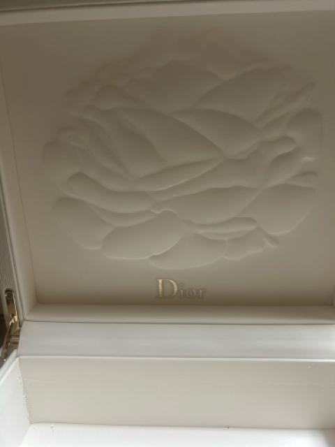 ディオール ボックス < ブランド ディオール ボックス < ブランドの