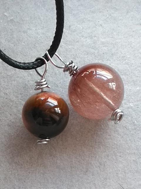 ���b�h���`���̃y���_���g�g�b�v�� �� �����A�N�Z�T���[/���v�� 