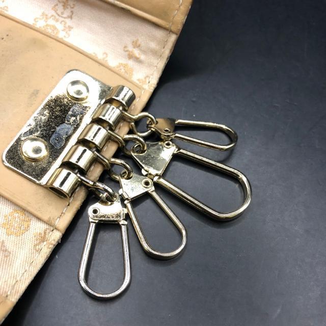 即決 ANNA SUI アナスイ 4連キーケース < ブランド 即決 ANNA SUI アナスイ 4連キーケース < ブランドの