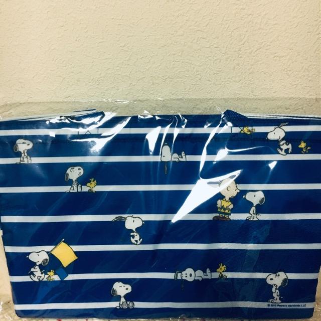 スヌーピー 横様保冷バッグ特大!新品未開封 非売品♪ < 女性ファッション  スヌーピー 横様保冷バッグ特大!新品未開封 非売品♪  < 女性ファッションの