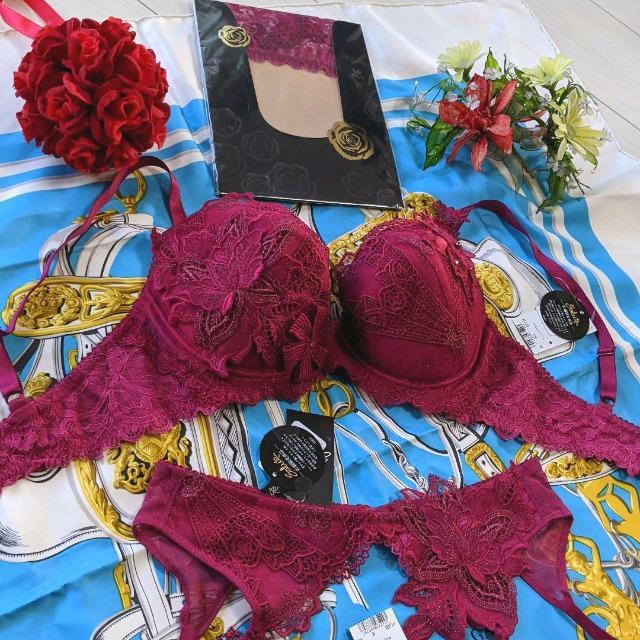 salute/サルート/店舗限定/98/98G/ヴィクトリア/F70/ソングTバックショーツ/ガーターベルト/ガーターストッキング < 女性ファッション salute/サルート/店舗限定/98/98G/ヴィクトリア/F70/ソングTバックショーツ/ガーターベルト/ガーターストッキング < 女性ファッションの