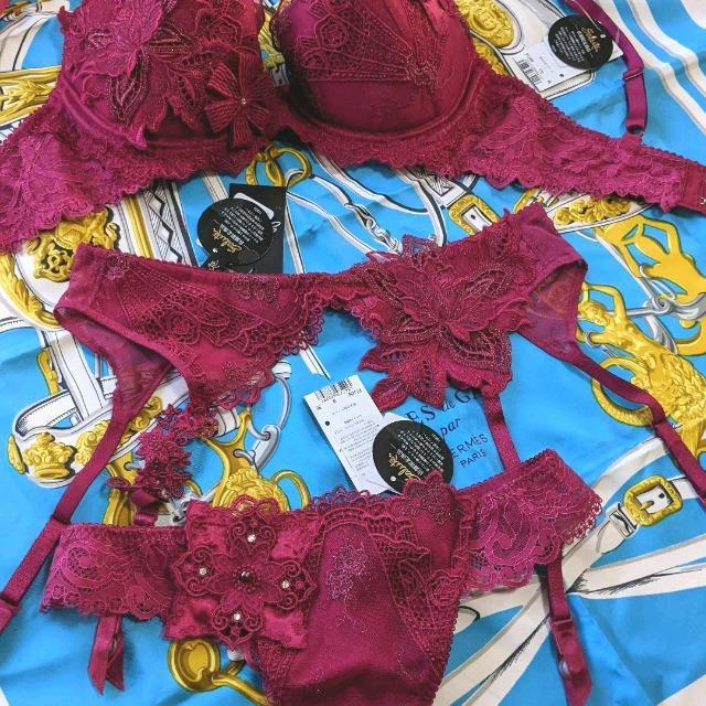 salute/サルート/店舗限定/98/98G/ヴィクトリア/F70/ソングTバックショーツ/ガーターベルト/ガーターストッキング < 女性ファッション salute/サルート/店舗限定/98/98G/ヴィクトリア/F70/ソングTバックショーツ/ガーターベルト/ガーターストッキング < 女性ファッションの