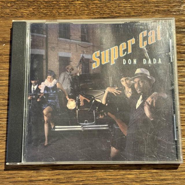 ySuper CatzDON DADA   CD/DVD/rfI 