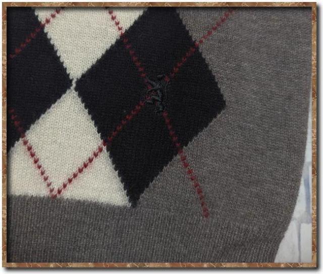プリングル 刺繍入りVネックアーガイルニット 薄茶 < ブランド  プリングル 刺繍入りVネックアーガイルニット 薄茶 < ブランドの