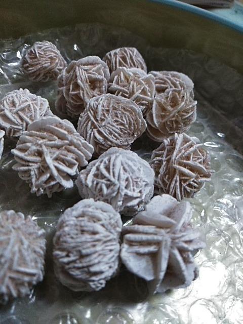 デザートローズ(砂漠の薔薇) ミニサイズセット売り < インテリア/ライフ  デザートローズ(砂漠の薔薇) ミニサイズセット売り < インテリア/ライフの