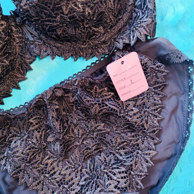 ゴージャス刺繍レースがエロ可愛ッ。。。D80×L。。グラマラスブラジャー&ショーツセット。大きいサイズグラマー。。ブラック黒。 < 女性ファッション  ゴージャス刺繍レースがエロ可愛ッ。。。D80×L。。グラマラスブラジャー&ショーツセット。大きいサイズグラマー。。ブラック黒。 < 女性ファッションの