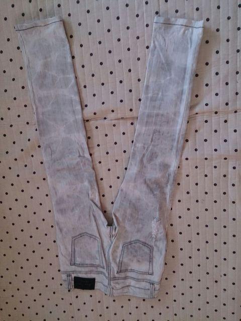 The Vintage Standard ダメージデニム 美品 < 女性ファッション The Vintage Standard ダメージデニム 美品 < 女性ファッションの