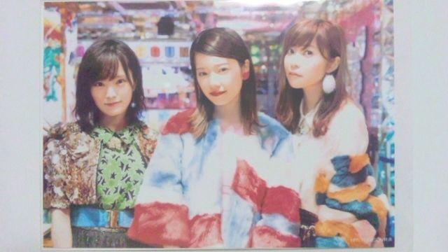AKB48 ハイテンション HMV特典写真 島崎 指原 山本彩 < タレントグッズ  AKB48 ハイテンション HMV特典写真 島崎 指原 山本彩  < タレントグッズの