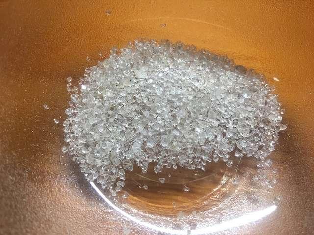 天然水晶粒 約1mm 2000粒 浄化 石 パワー ストーン クリスタル 4月 誕生石 素材 運気  クォーツ エネルギー < ペット/手芸/園芸  天然水晶粒 約1mm 2000粒 浄化 石 パワー ストーン クリスタル 4月 誕生石 素材 運気  クォーツ エネルギー  < ペット/手芸/園芸の