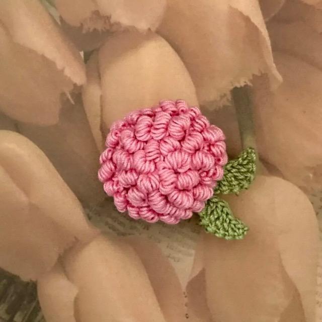 ハンドメイド♪レース編み コイル編みのお花モチーフブローチ < 女性ファッション  ハンドメイド♪レース編み コイル編みのお花モチーフブローチ  < 女性ファッションの