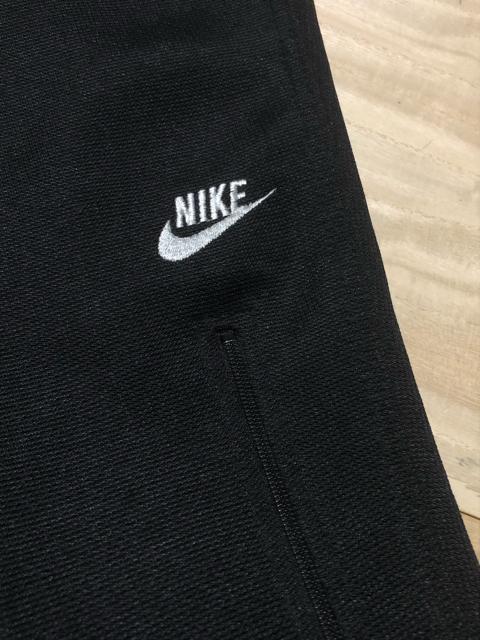 NIKEiCL@̃W[W@@Oƌ됞ɃShJ  uh 