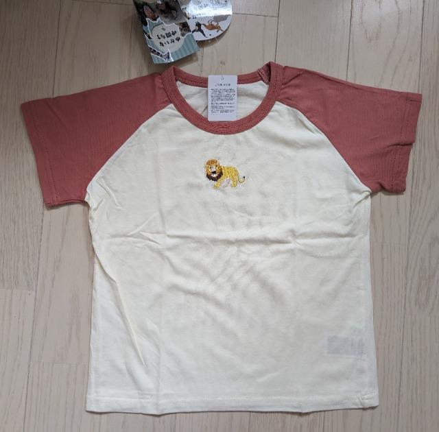 120★ゆかいな仲間たち★ライオン刺繍★ラグランTシャツ★送料無料 < キッズ/ベビー  120★ゆかいな仲間たち★ライオン刺繍★ラグランTシャツ★送料無料  < キッズ/ベビーの