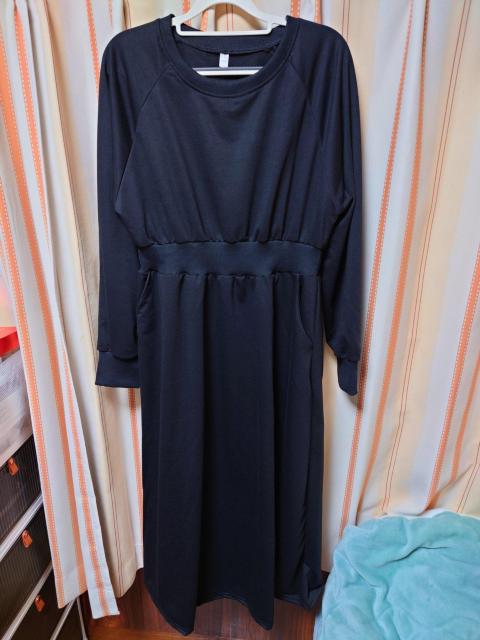 新品☆ブラックワンピース < 女性ファッション  新品☆ブラックワンピース  < 女性ファッションの