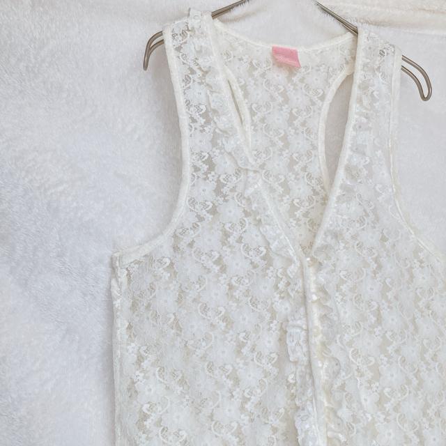 総レース オフホワイト ノースリ ベスト ジレ M チュールレース トップス N2m < ブランド 総レース オフホワイト ノースリ ベスト ジレ M チュールレース トップス N2m < ブランドの