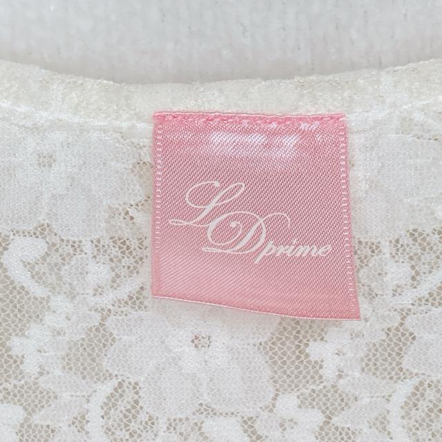 総レース オフホワイト ノースリ ベスト ジレ M チュールレース トップス N2m < ブランド 総レース オフホワイト ノースリ ベスト ジレ M チュールレース トップス N2m < ブランドの