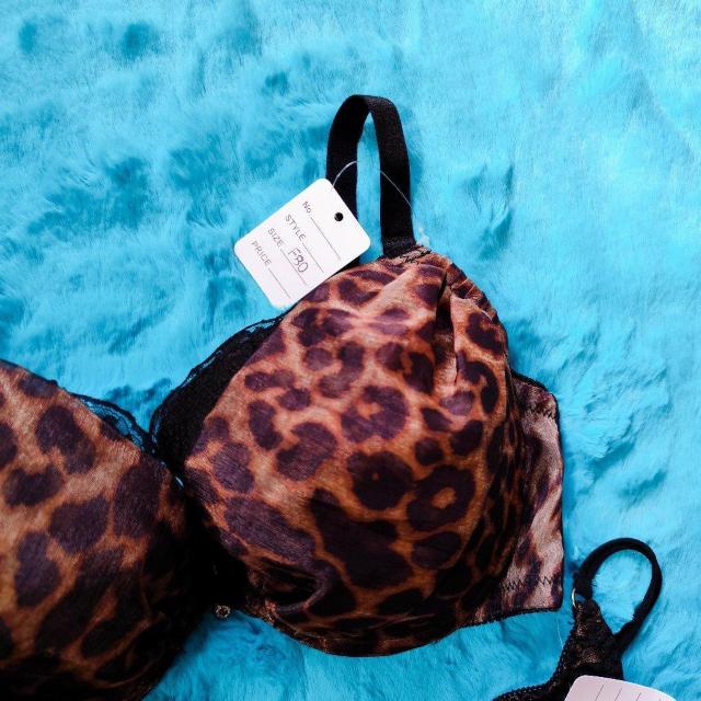 鬼エロカワッ。。。F80×L。。レオパード3点セット。。豹柄オーガンジーシフォンブラジャー&ショーツセットTバックヒョウ柄グラマー < 女性ファッション  鬼エロカワッ。。。F80×L。。レオパード3点セット。。豹柄オーガンジーシフォンブラジャー&ショーツセットTバックヒョウ柄グラマー < 女性ファッションの