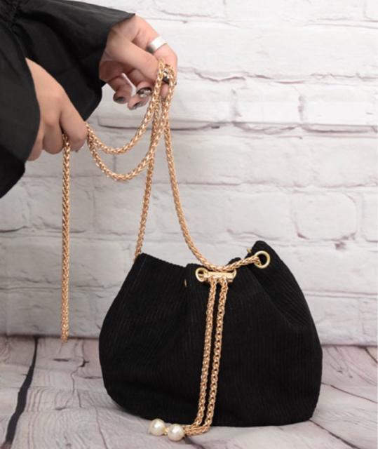 ゴールドチェーン コーデュロイショルダーバッグ < 女性ファッション ゴールドチェーン コーデュロイショルダーバッグ < 女性ファッションの