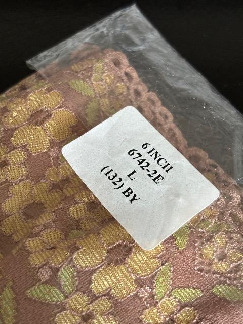 新品〈レース調ショーツ〉レディース ブラウンゴールド(Lサイズ)未開封 < 女性ファッション 新品〈レース調ショーツ〉レディース ブラウンゴールド(Lサイズ)未開封 < 女性ファッションの