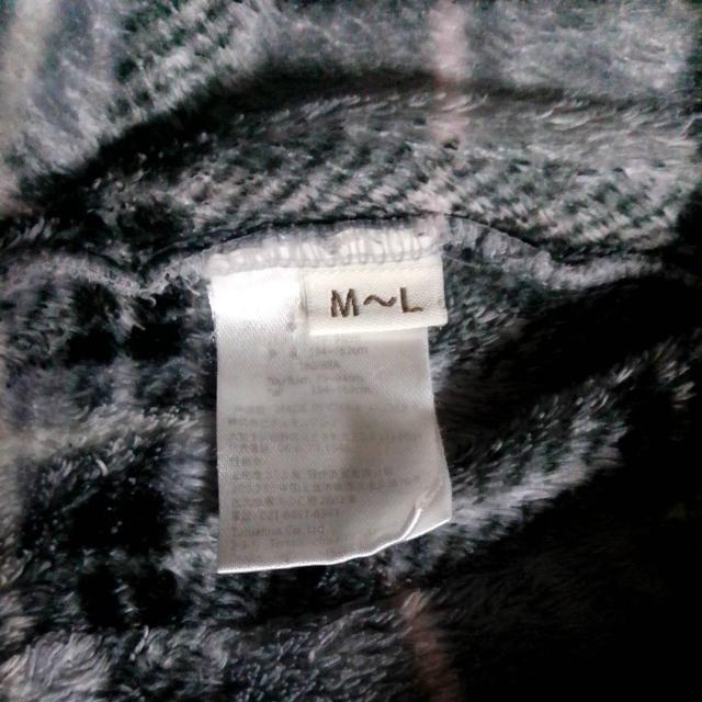 ふわふわモコモコパジャマ上下 グレー チェック 秋冬 美品 < 女性ファッション ふわふわモコモコパジャマ上下 グレー チェック 秋冬 美品 < 女性ファッションの