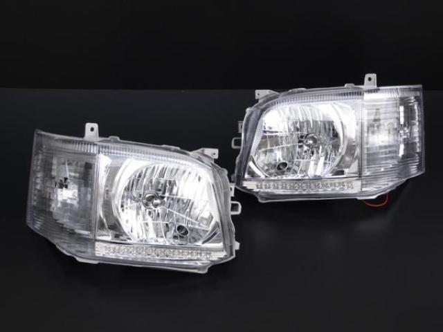 HID搭載クリスタルキセノンヘッドライト ハイエース200系3型 < 自動車/バイク HID搭載クリスタルキセノンヘッドライト ハイエース200系3型 < 自動車/バイク