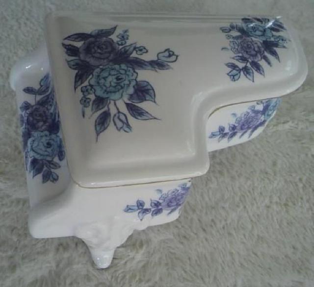 【新品・未使用】アンティーク調★アクセサリーケース < インテリア/ライフ  【新品・未使用】アンティーク調★アクセサリーケース  < インテリア/ライフの