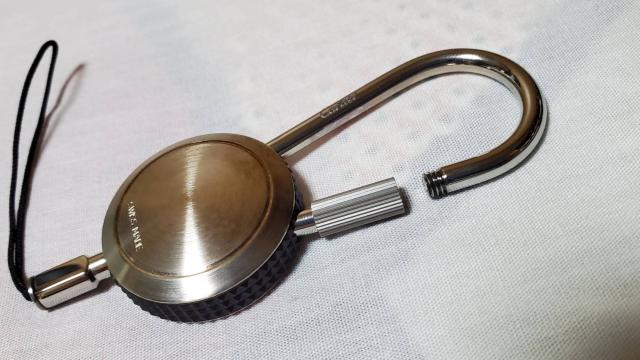 正規 カルティエ パシャ ダイヤルベゼル×ブラックドーム キーホルダー カラビナマルチキーリング 付属有 < ブランド  正規 カルティエ パシャ ダイヤルベゼル×ブラックドーム キーホルダー カラビナマルチキーリング 付属有 < ブランドの