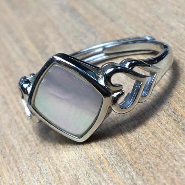 《No.R125》お買い得 シェルring フリーサイズ 真鍮 < 女性アクセサリー/時計  《No.R125》お買い得 シェルring フリーサイズ 真鍮  < 女性アクセサリー/時計の