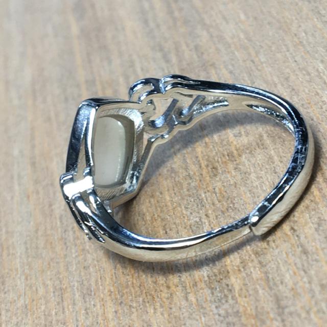 《No.R125》お買い得 シェルring フリーサイズ 真鍮 < 女性アクセサリー/時計  《No.R125》お買い得 シェルring フリーサイズ 真鍮 < 女性アクセサリー/時計の
