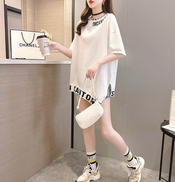 アシメロングtシャツ  ペイント英字ロゴ  裾不規則 ホワイト 大きいサイズ < 女性ファッション  アシメロングtシャツ  ペイント英字ロゴ  裾不規則 ホワイト 大きいサイズ < 女性ファッションの