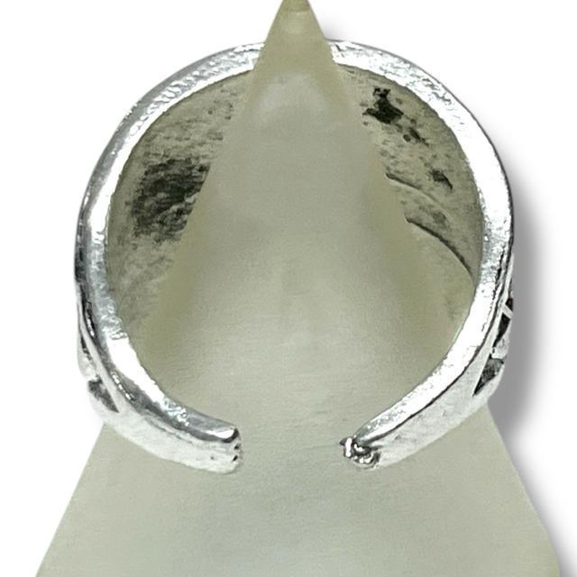 【新品】薔薇レリーフデザインフリーリング < 女性アクセサリー/時計  【新品】薔薇レリーフデザインフリーリング < 女性アクセサリー/時計の