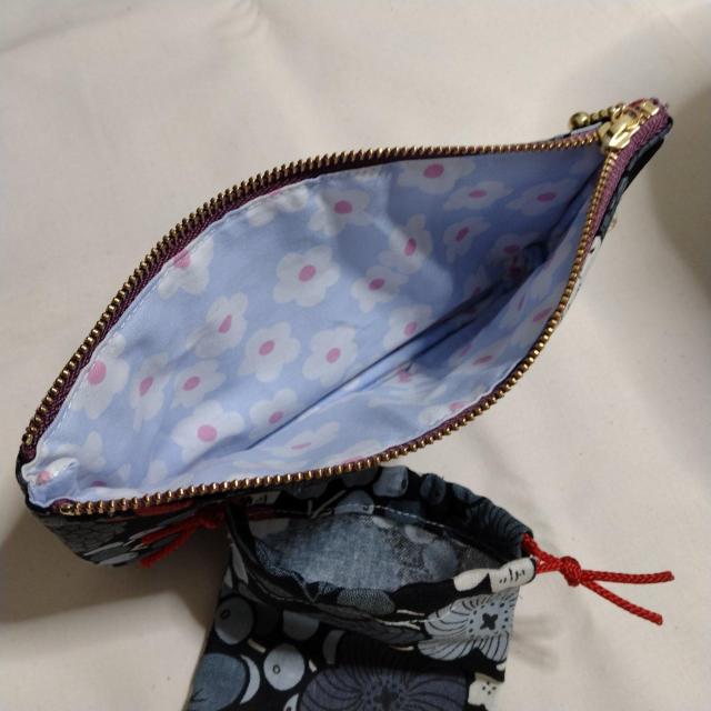 ★木苺柄★花柄♪ファスナーポーチとミニ巾着♪眼鏡入れ、ペンポーチ < 女性ファッション ★木苺柄★花柄♪ファスナーポーチとミニ巾着♪眼鏡入れ、ペンポーチ < 女性ファッションの