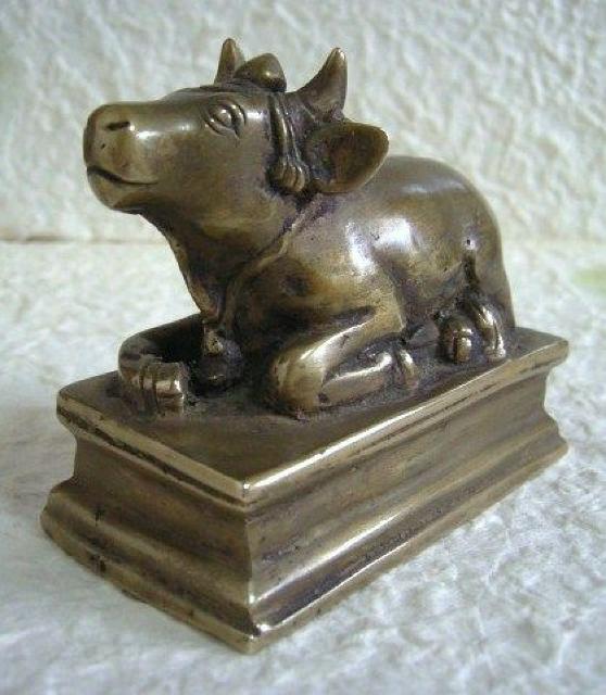 ☆即決☆真鍮製 聖牛ナンディン像 7.3センチ < インテリア/ライフ ☆即決☆真鍮製 聖牛ナンディン像 7.3センチ < インテリア/ライフの