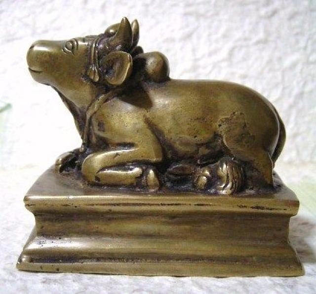 ☆即決☆真鍮製 聖牛ナンディン像 7.3センチ < インテリア/ライフ ☆即決☆真鍮製 聖牛ナンディン像 7.3センチ < インテリア/ライフの