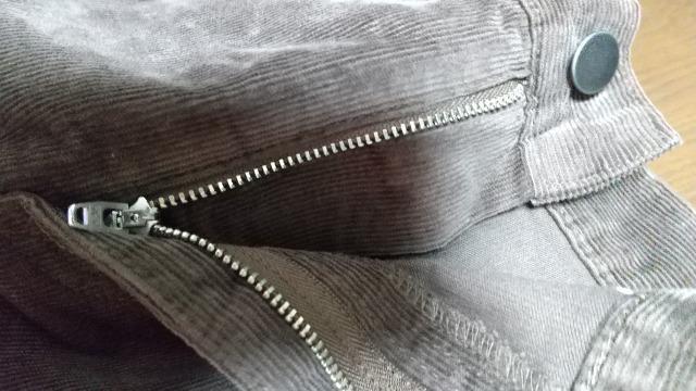 焦げ茶色★コーディロイのタイトスカート★Lサイズ < 女性ファッション  焦げ茶色★コーディロイのタイトスカート★Lサイズ < 女性ファッションの