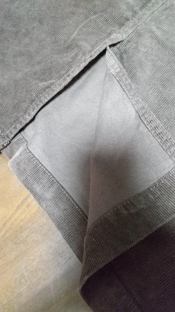 焦げ茶色★コーディロイのタイトスカート★Lサイズ < 女性ファッション  焦げ茶色★コーディロイのタイトスカート★Lサイズ < 女性ファッションの