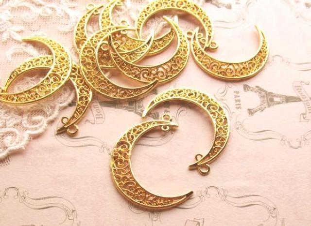 透かし三日月カン付きチャーム5個ゴールド < ペット/手芸/園芸  透かし三日月カン付きチャーム5個ゴールド  < ペット/手芸/園芸の