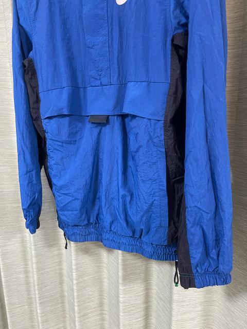 NIKE ナイキ プルオーバー ナイロンジャケット サイズS ブルー 青 ハーフジップ NIKE ナイキ ナイロンジャケット < ブランド NIKE ナイキ プルオーバー ナイロンジャケット サイズS ブルー 青 ハーフジップ NIKE ナイキ ナイロンジャケット < ブランドの