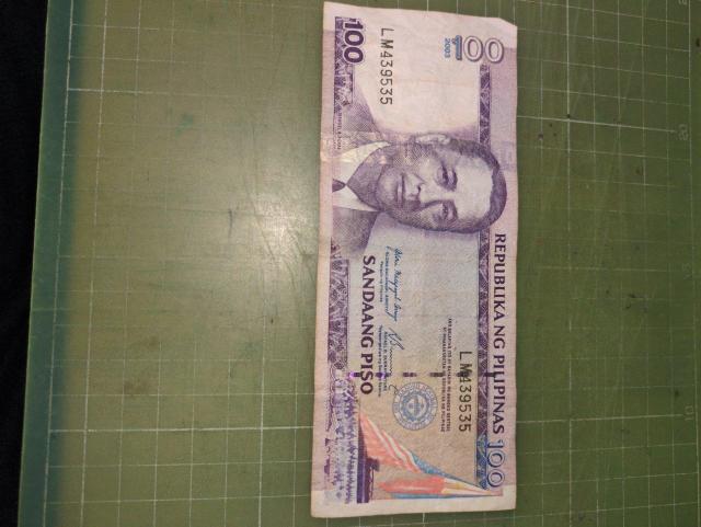 フィリピン旧100ペソ紙幣(2003) < ホビー フィリピン旧100ペソ紙幣(2003) < ホビーの