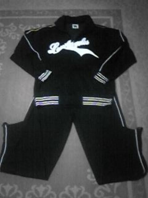 B-BOY.LOW 新品 LOS ANGELS セットアップ 黒 XXL < 男性ファッション  B-BOY.LOW 新品 LOS ANGELS セットアップ 黒 XXL  < 男性ファッションの