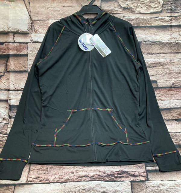 送料無料!紫外線対策&吸水速乾・接触冷感・水陸両用! 大きめサイズ フルジップ ラッシュガードパーカー(2色から)1枚 < 女性ファッション  送料無料!紫外線対策&吸水速乾・接触冷感・水陸両用! 大きめサイズ フルジップ ラッシュガードパーカー(2色から)1枚  < 女性ファッションの