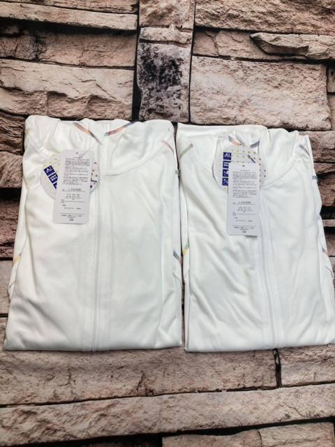 送料無料!紫外線対策&吸水速乾・接触冷感・水陸両用! 大きめサイズ フルジップ ラッシュガードパーカー(2色から)1枚 < 女性ファッション  送料無料!紫外線対策&吸水速乾・接触冷感・水陸両用! 大きめサイズ フルジップ ラッシュガードパーカー(2色から)1枚 < 女性ファッションの