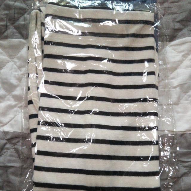 coca テレコボーダータンクホワイト×ブラック Sサイズ 送料無料即決 ノースリーブカットソー アメリカンスリーブ アメスリ < 女性ファッション  coca テレコボーダータンクホワイト×ブラック Sサイズ 送料無料即決 ノースリーブカットソー アメリカンスリーブ アメスリ < 女性ファッションの