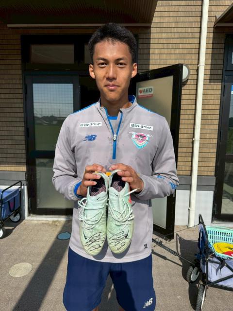 #19 鈴木 大馳選手 実使用・直筆サイン入りスパイク < レジャー/スポーツ #19 鈴木 大馳選手 実使用・直筆サイン入りスパイク < レジャー/スポーツの